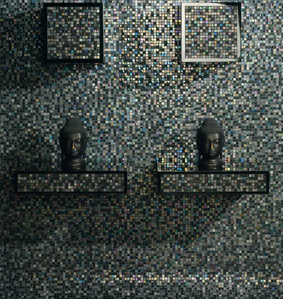 Iridescent mosaic